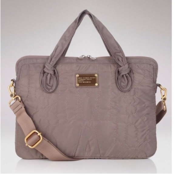 Marc Jacobs Taupe Quilted Laptop Bag - Picture 1 of 7
